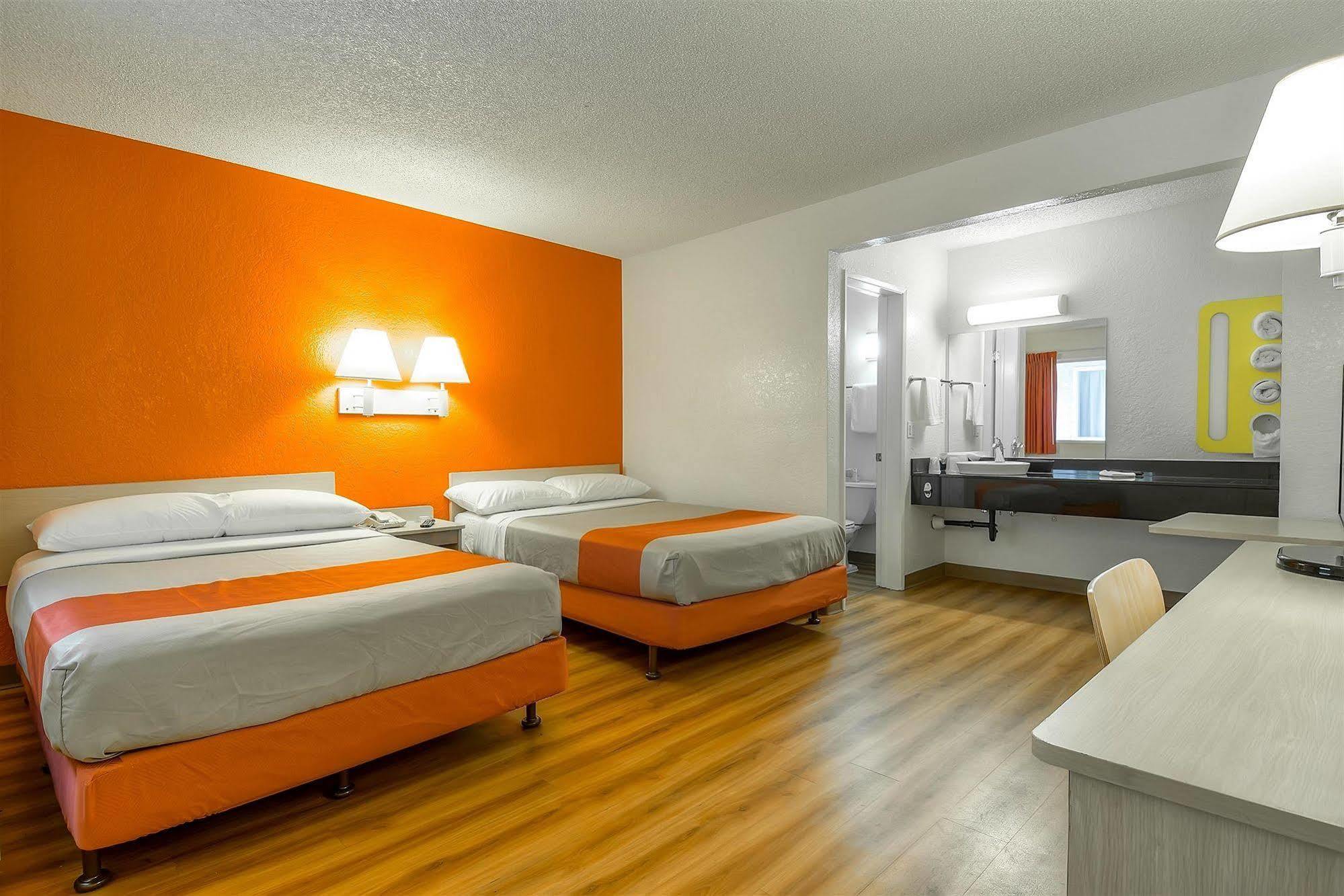 Motel 6-Norwalk, Ca - Los Angeles Eksteriør bilde