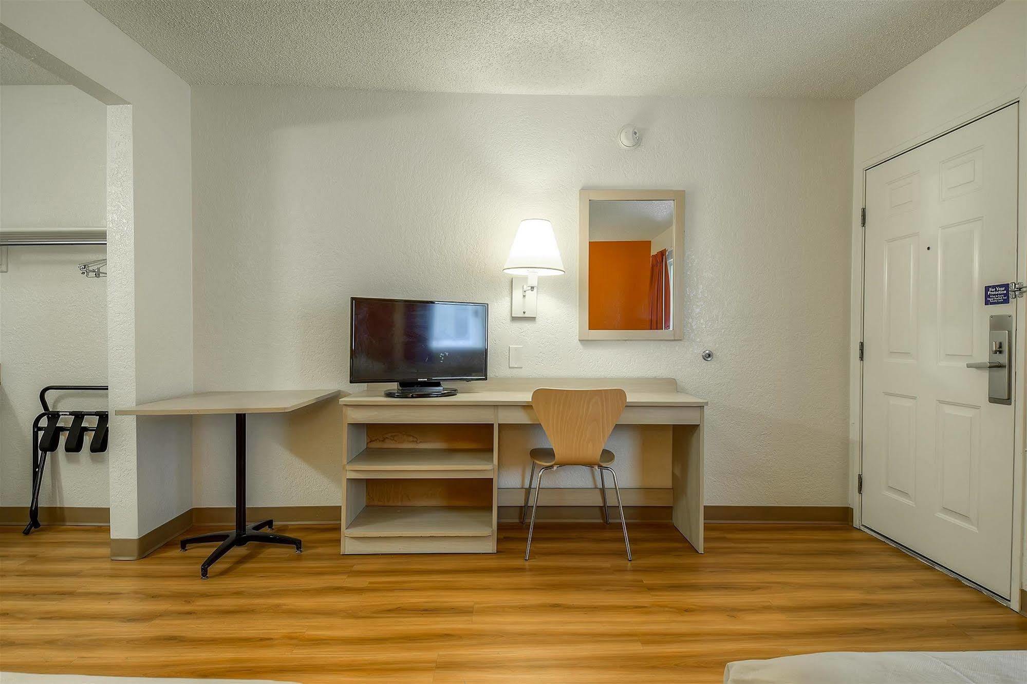 Motel 6-Norwalk, Ca - Los Angeles Eksteriør bilde